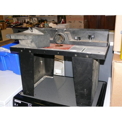 Bosch RT60 saw stand