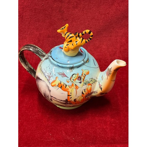 45 - Disney Showcase Winnie the Pooh teapot with Tigger finial to the lid
