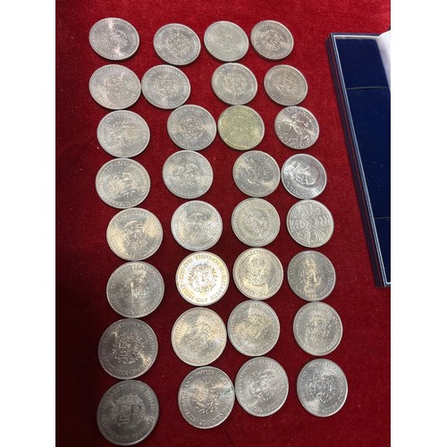 17A - 32 Queen Elizabeth II crown coins, mostly 1972