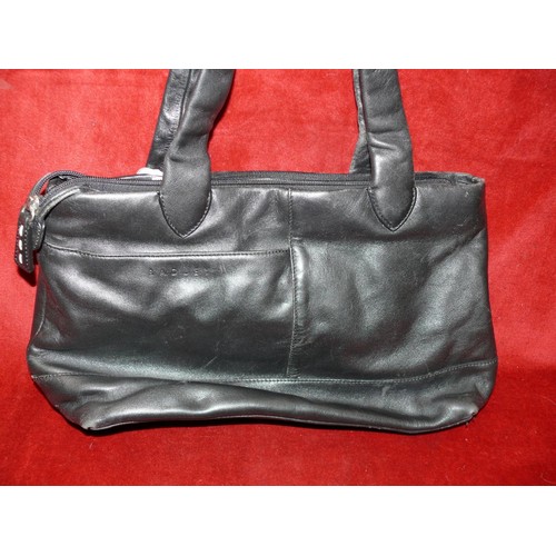 83 - Black leather Radley handbag