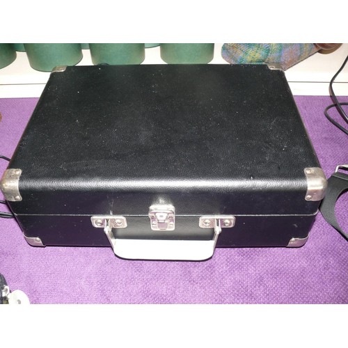 84 - GPO USB record player turntable in fitted carry case