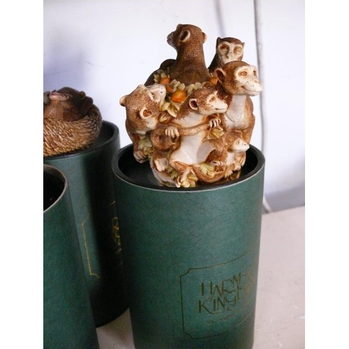 87 - 8 Harmony Kingdom box figures with original boxes