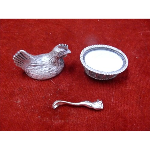 95 - 9 miniature novelty pewter lidded salt - 4 chickens and 5 ducks