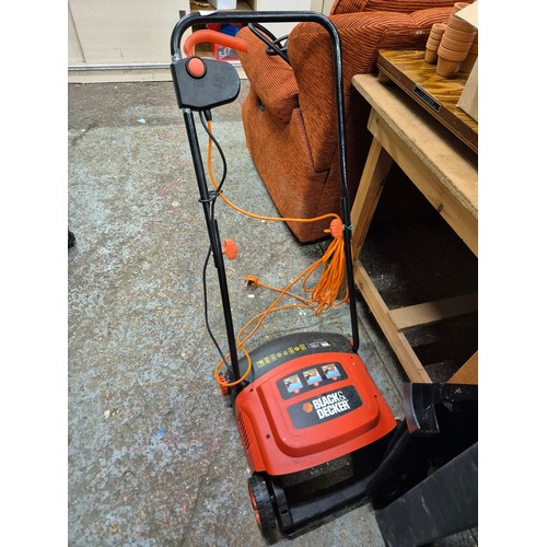181 - Black & Decker Type 1 scarifier