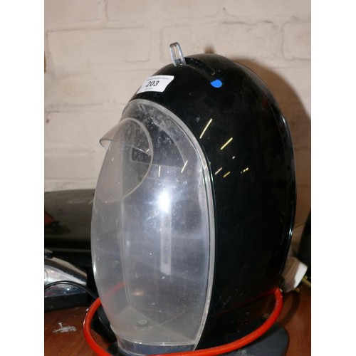 203 - Kitchenware lot to include a George Foreman grill, Nescafe Dolce Gusto coffee machine, Dunelm blende... 