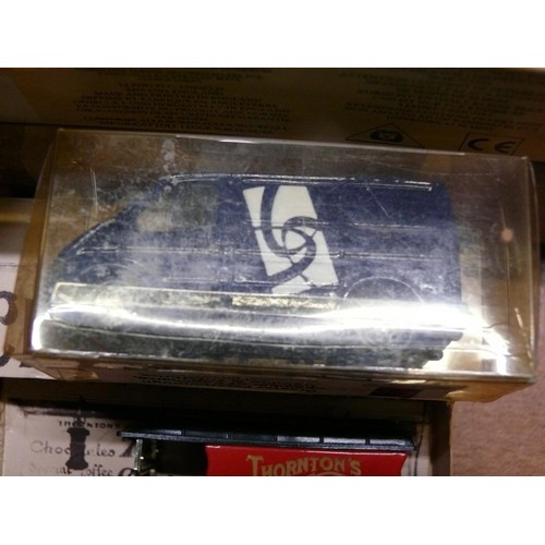 205 - Mixed lot of boxed vehicles - Walkers Crisps, Chocolate and Typhoo Tea