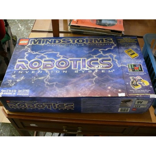 227 - Vintage Lego Mindstorms Robotics Invention system