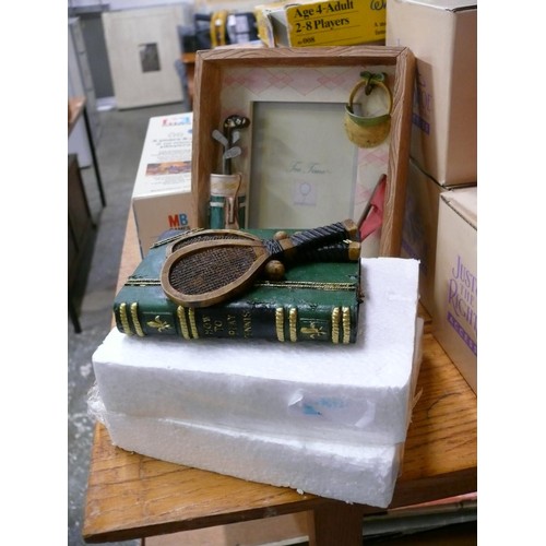 229 - Mixed lot of new boxed collectables and gifts