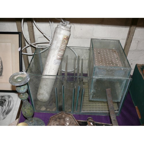 195 - Mixed vintage lot to include scales, candlesticks etc