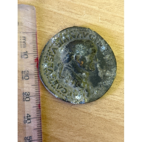 31 - Roman coin Vespasian AD 69-79. A.E Dupondius. Laureate head with Roma seated.
35mm dia, weight 19.5 ... 