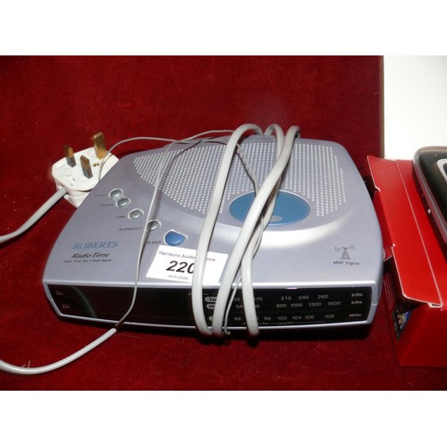 220 - Roberts radio and Nokia 6131 flip mobile phone in an LG box