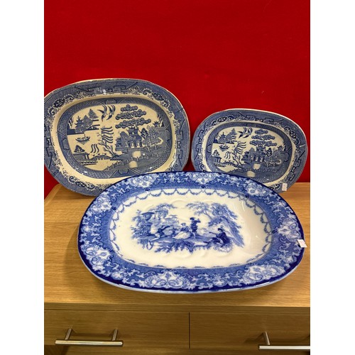 214 - Large Antique flow blue meat platter by Doulton plus 2 blue & white willow pattern platters