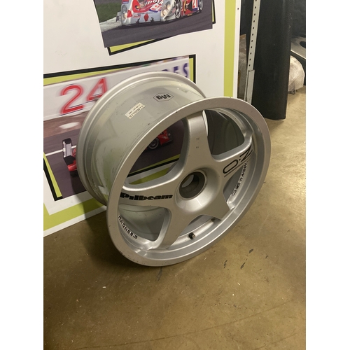 31 - MP84/91 Le Mans magnesium alloy wheel. Produced from Pilbeams own design by OZ racing. The exact his... 