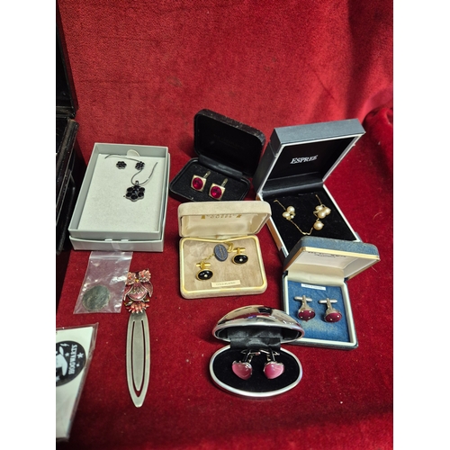 97 - Vintage metal cash tin with contents of mixed costume jewellery