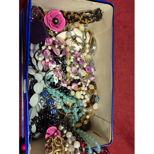 99 - Large time of costume jewellery