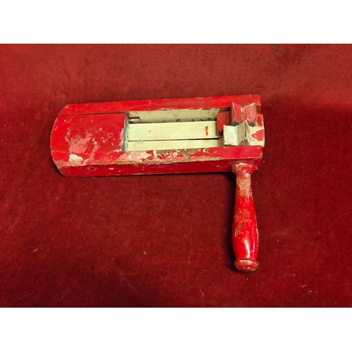 101 - Vintage football clacker