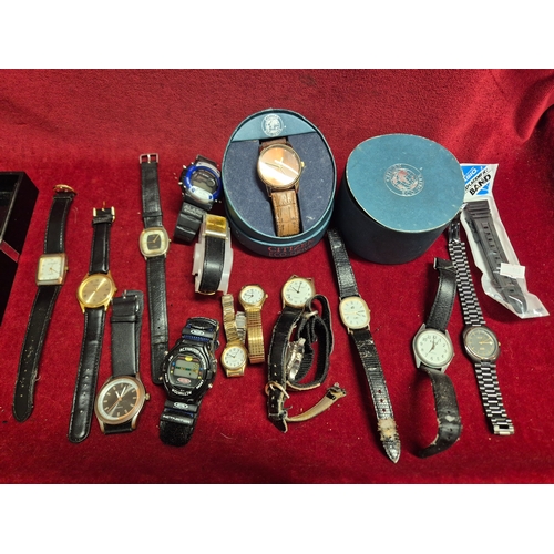 104 - Collection of watches to include Sekonda, Citizen, Citron etc