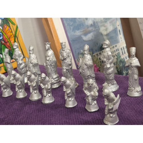 121 - Medieval themed chess set, complete