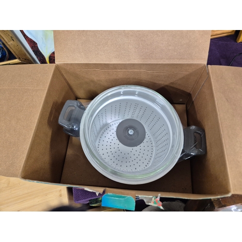 124 - Kitchen Devils Italian Pasta Cookware set, new in box