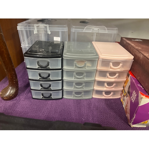 157 - Selection of small storage containers