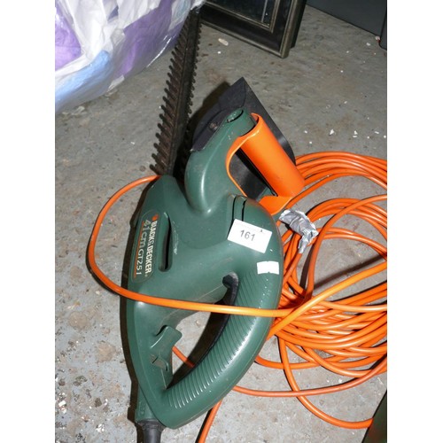 167 - Black & Decker 41cm GT251 hedge trimmer -needs rewiring