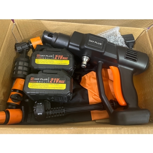 141 - Day Plus New 21V pressure washer