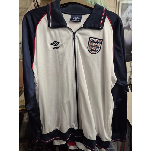 178 - 6 England shirts, rugby and football sizes L, XL and XXL