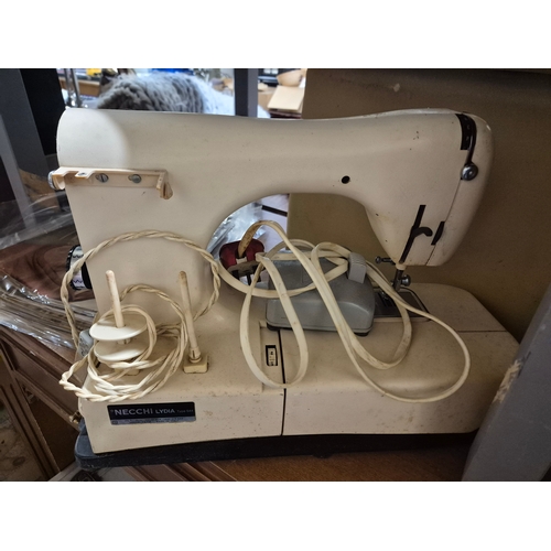 190 - Vintage Necchi Lydia sewing machine