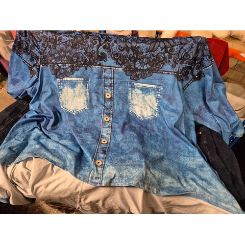 197 - 2 pairs ladies jeans sizes 24 and 28 plus a jumpsuit and a shirt style top both 5XL