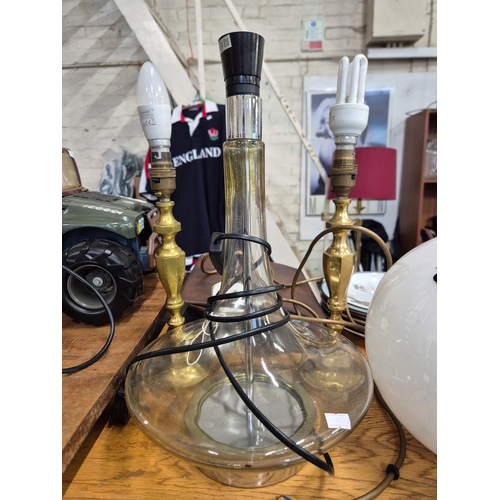 213 - Collection of table lamps and lights