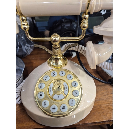 216 - Cream antique style push button phone