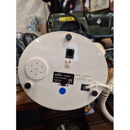 216 - Cream antique style push button phone