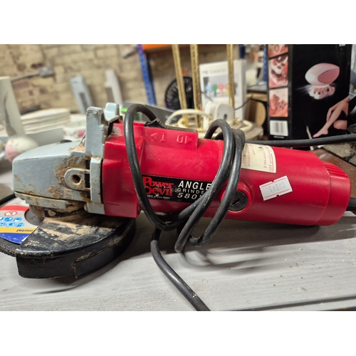 229 - Power Devil angle grinder plus a box of grinding discs