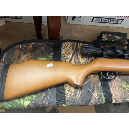 263 - Cross Hatch break barrel air rifle with scope and camouflage bag