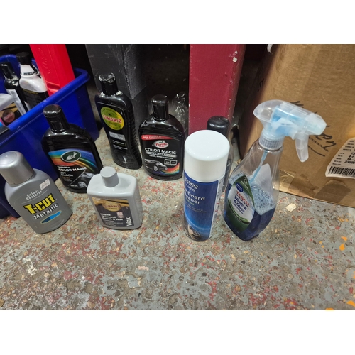 352 - Tub of car cleaning and accessories
