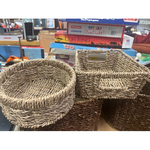 358 - Basket collection