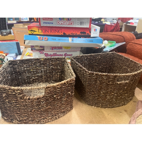358 - Basket collection