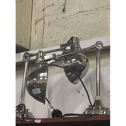 171 - 2 x Chrome lamps, very good quality in Angle poise style