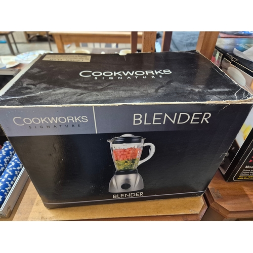 Cookworks signature blender, boxed
