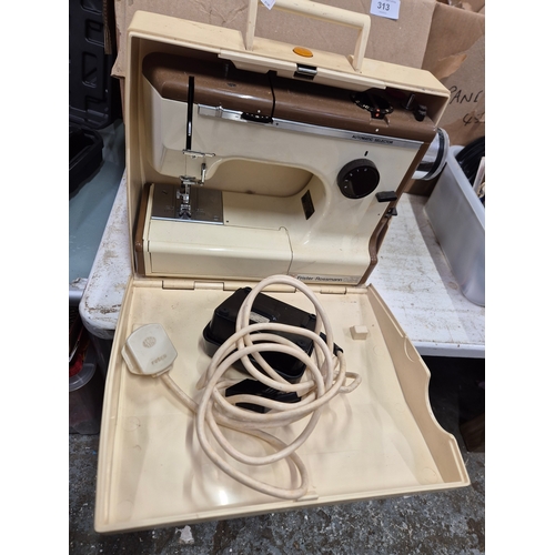 Frister & Rossmann Cub 4 sewing machine