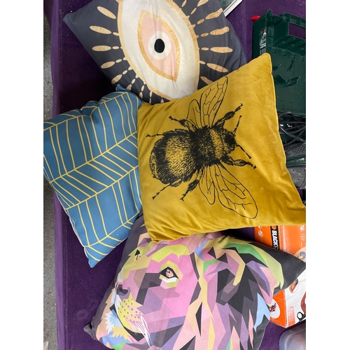 Lot 233       