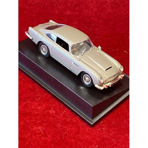 66 - Aston Martin DB5 car 1:43 scale. Boxed