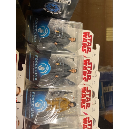 167 - Star award  Force Link figures x 11 new and unused
