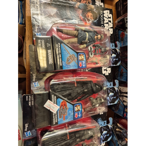 181 - 17 x Star Wars Rogue One figures, new in packets
