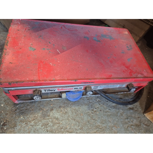 267 - Vintage camping stove, Wallpaper steamer and tile cutter