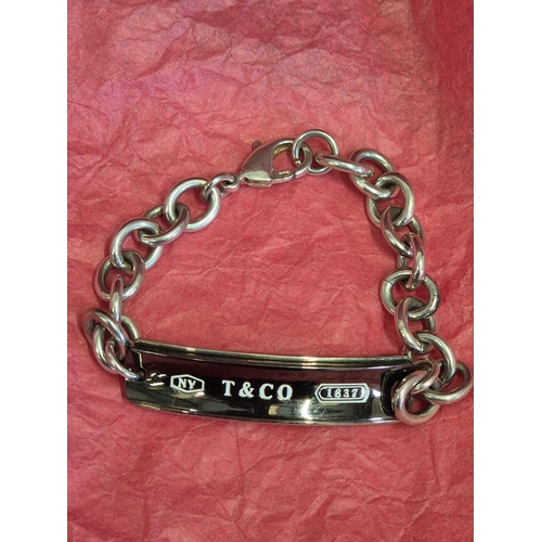 31 - 3 costume jewellery necklace/bracelets