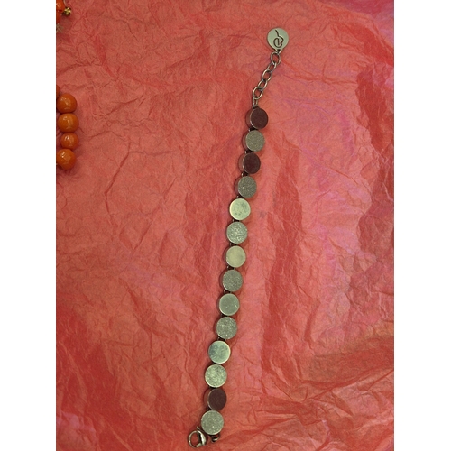 31 - 3 costume jewellery necklace/bracelets