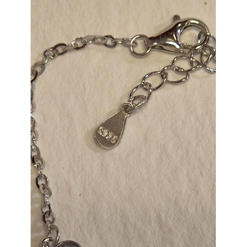 41 - Pretty little bracelet with blue stones marked 925