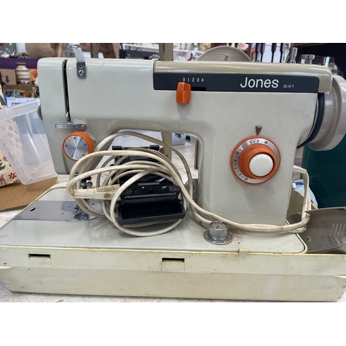 Retro vintage Jobes sewing machine with foot pedal & rigid case