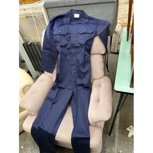 Lot 138       